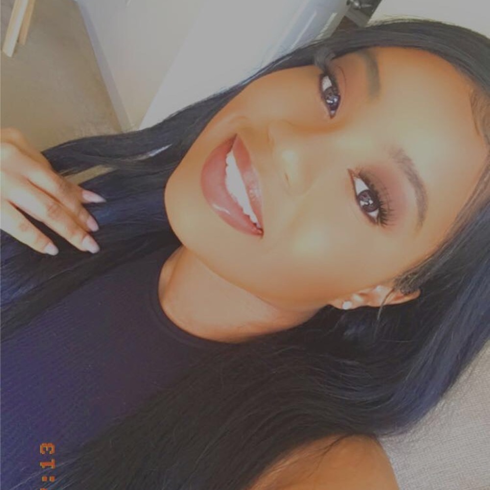 Meet your Posher, Jasmine